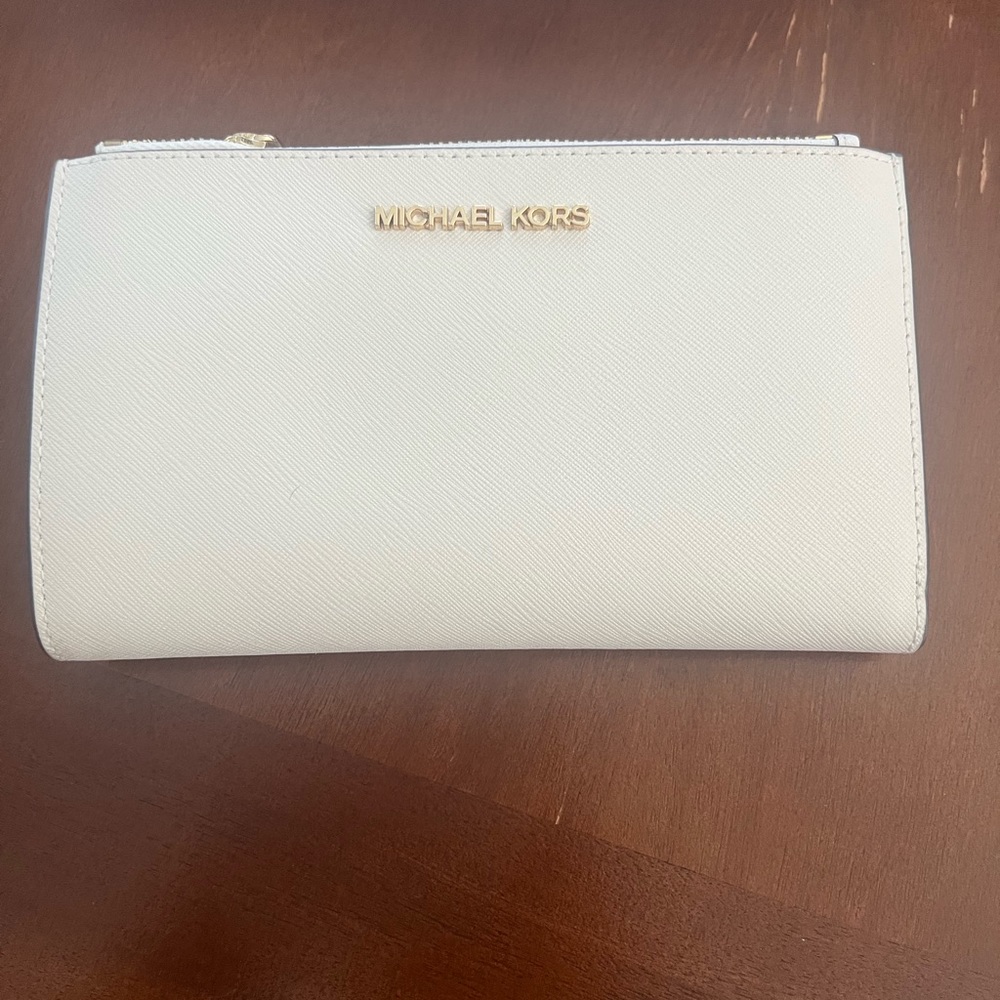 Michael Kors White Wristlet